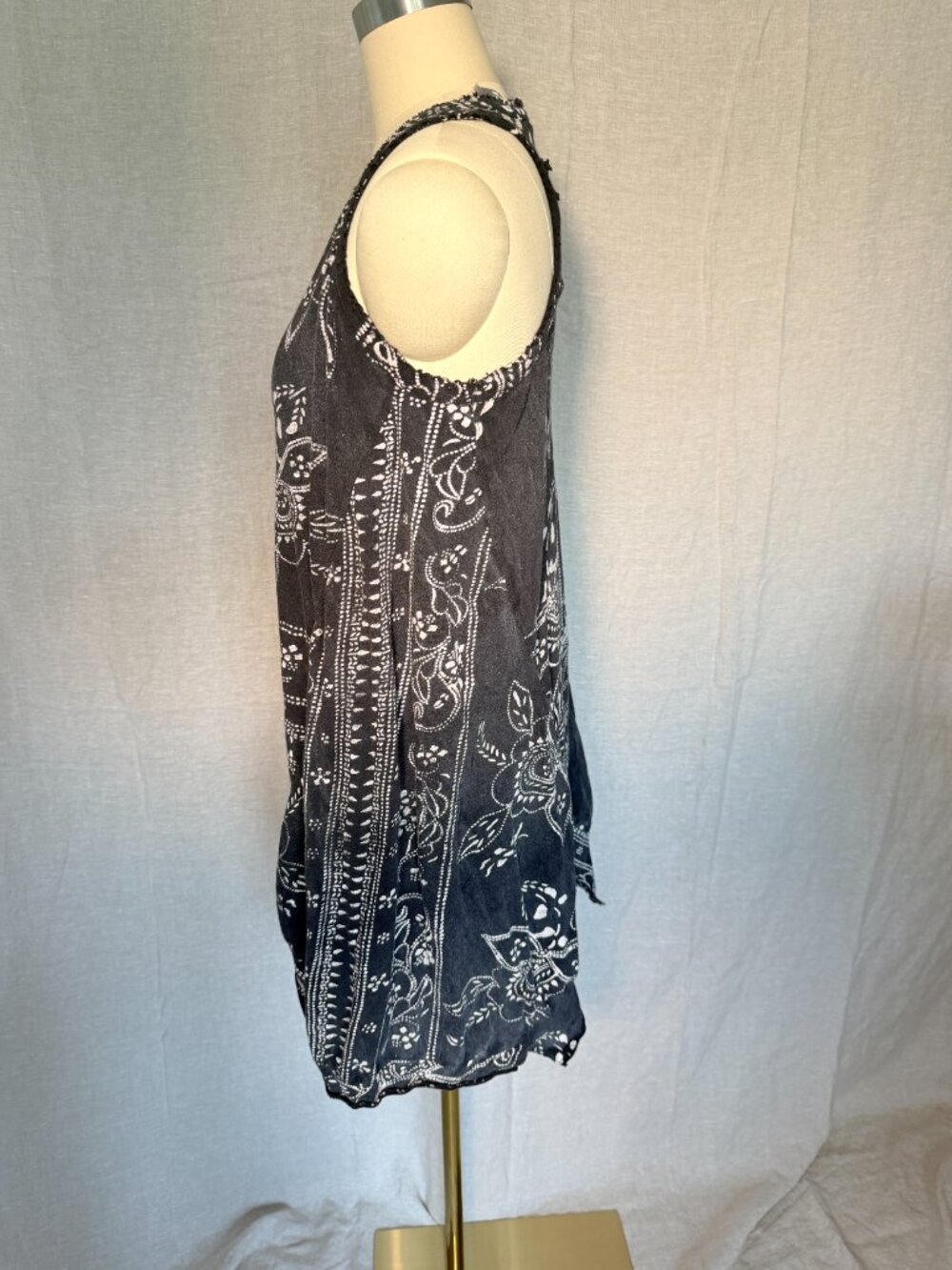 Magnolia Pearl Black Bandana Paz Print Tank Tunic | One Size - Picture 10 of 10